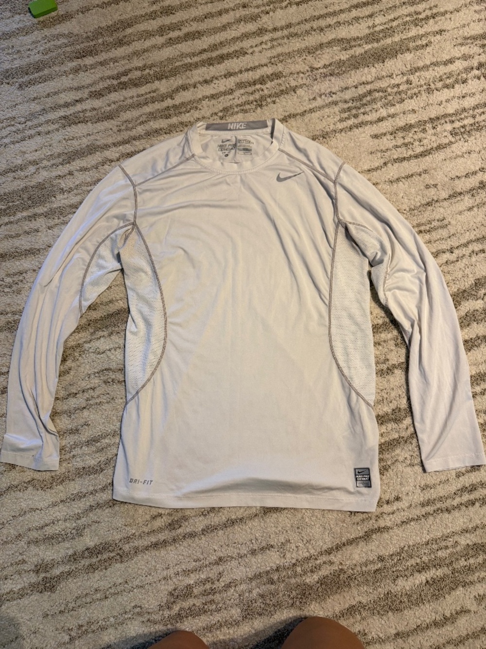 Nike fitted shirt